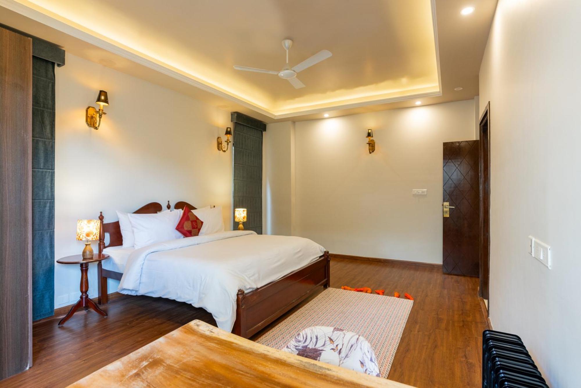The Manor Luxury Apartments, Shimla Mashobra Bagian luar foto