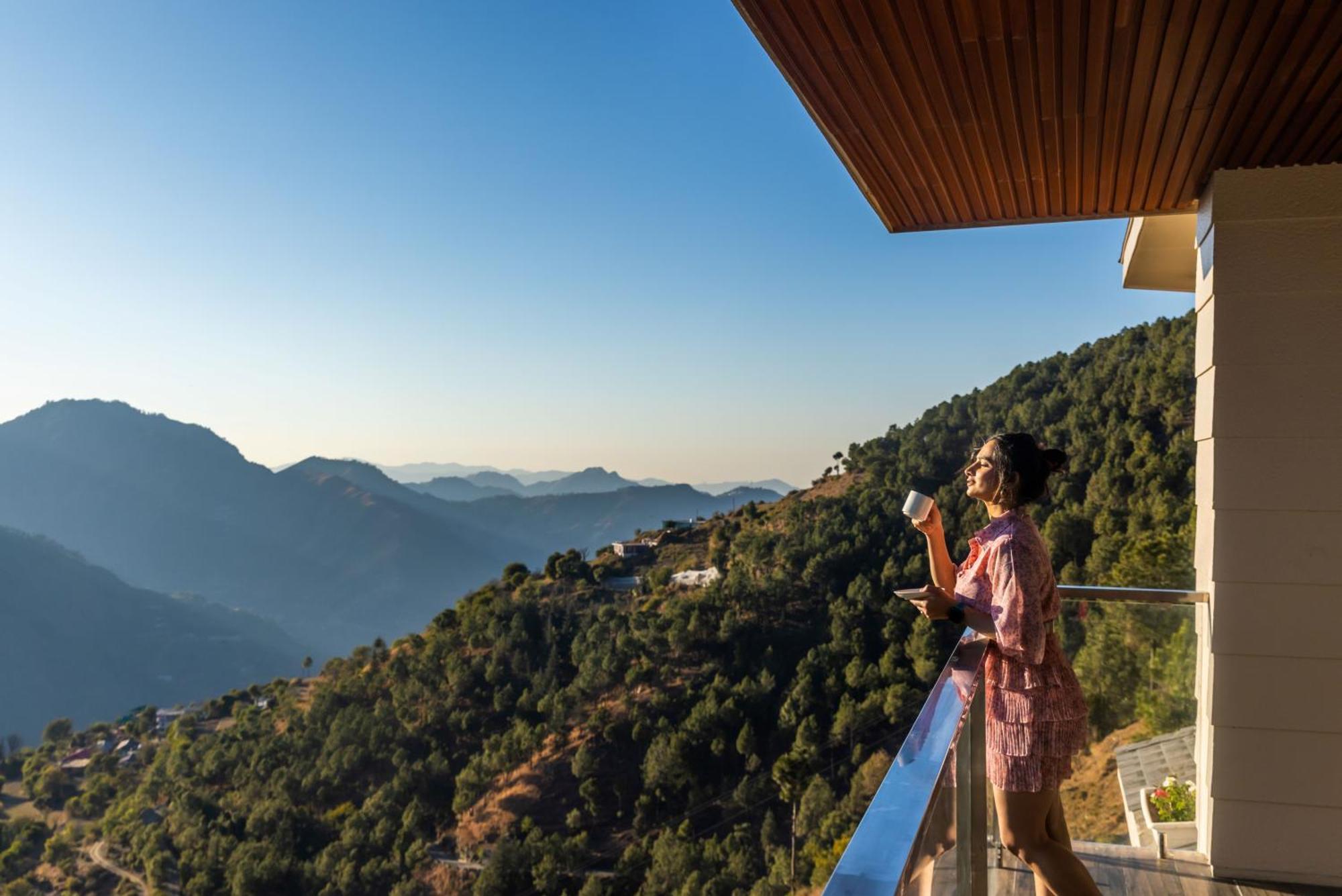 The Manor Luxury Apartments, Shimla Mashobra Bagian luar foto